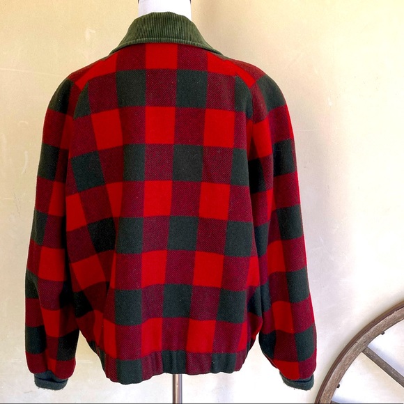 PENDLETON 100% Virgin Wool Beautiful Hunter Green Red Buffalo Plaid Jacket L USA - Picture 5 of 12
